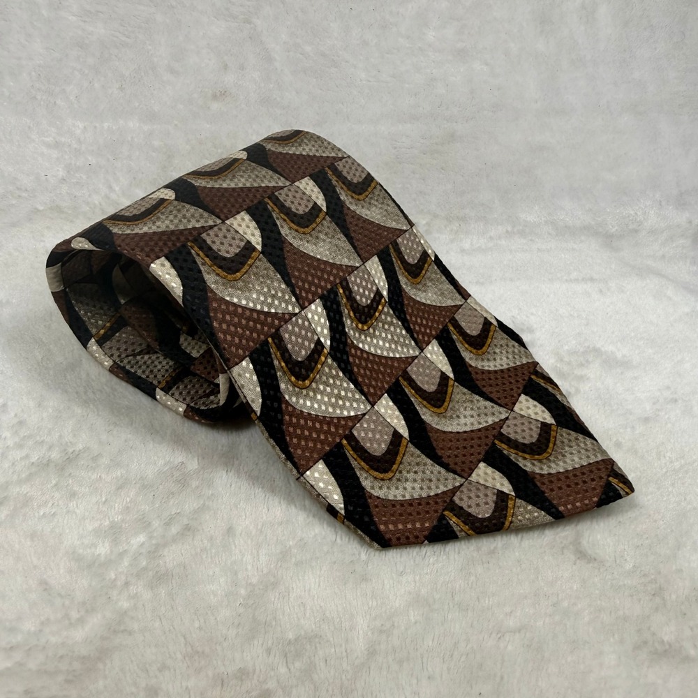 Valentino Pietro Mens Silk Necktie Brown Black Geometric Abstract Hand Fashioned